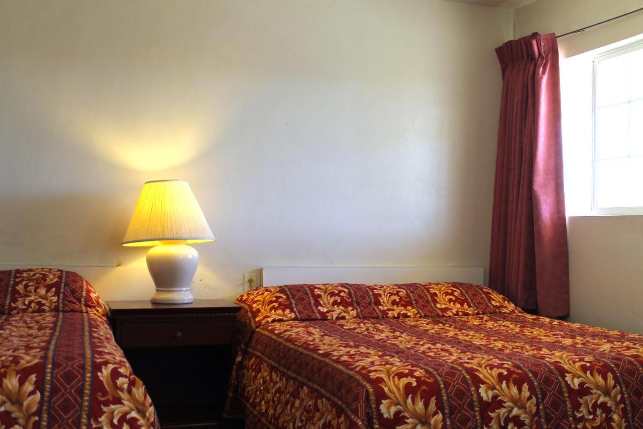 Palm Inn モハーヴェ エクステリア 写真